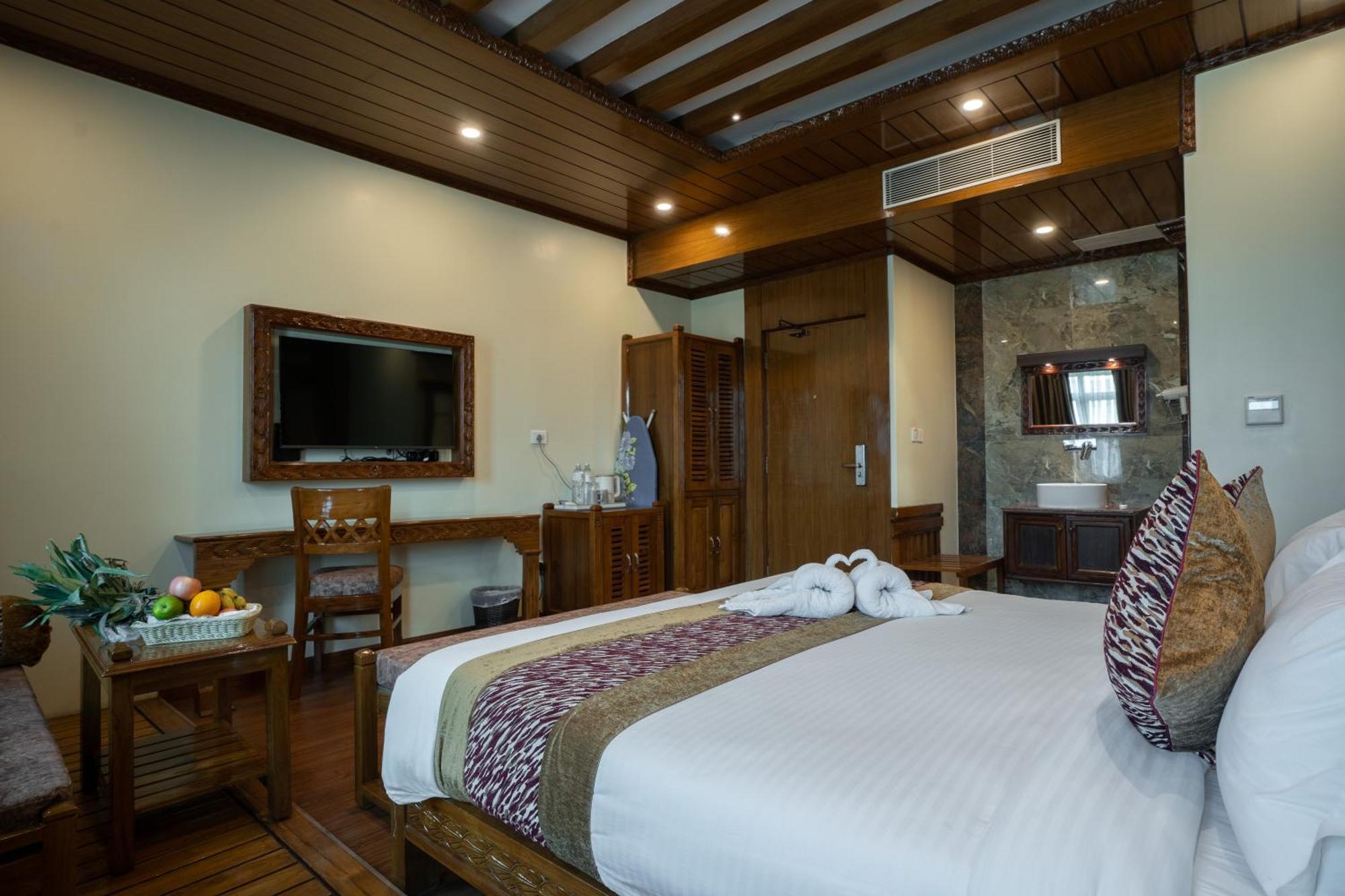 Surya Heritage Hotel Kathmandu Exterior photo